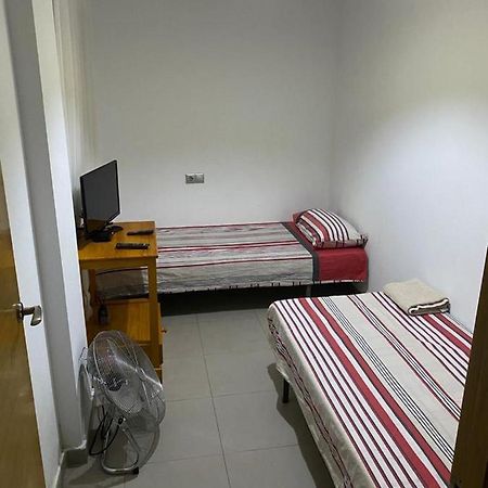 Calido Atico Especial Para Temporadas U Ocasiones Familiares Торевьиа Экстерьер фото